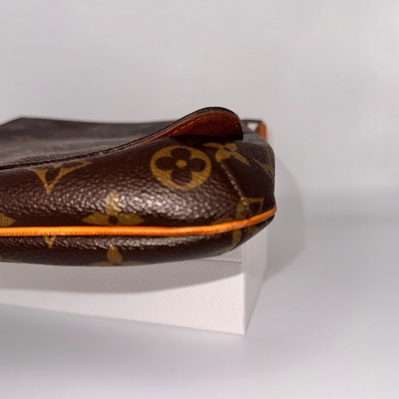 LOUIS VUITTON - Musette Salsa bag R1.326 - Picture 4 of 7